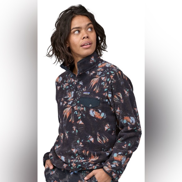 Patagonia Synchilla Snap-T lightweight Swirl Floral & Pitch Blue Gray Women’s L - Picture 13 of 16